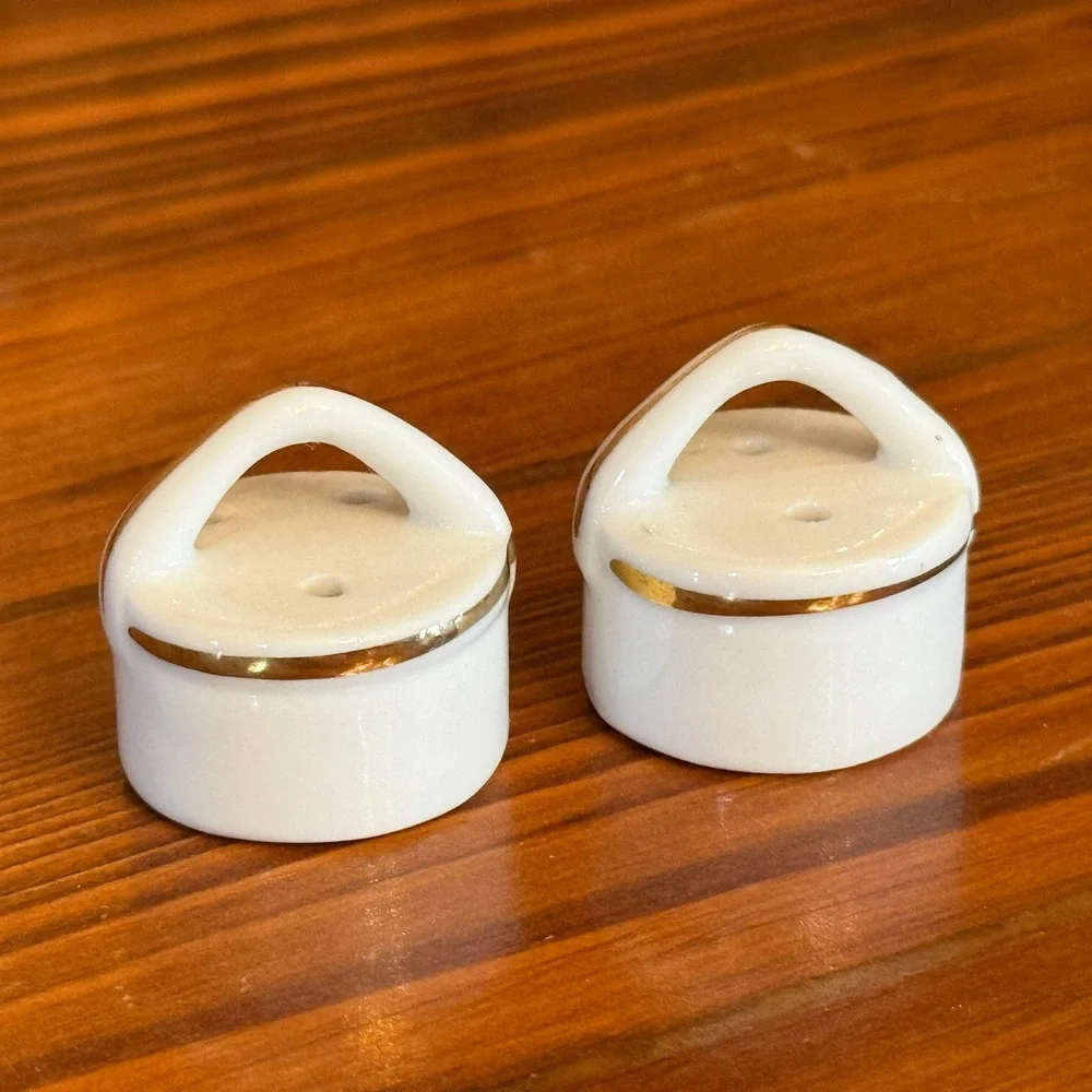 Salt Pepper Shakers White Good Vintage Gold Trim MCM Round